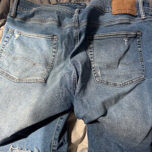 American Eagle Airflex distressed Jean short - Size 36